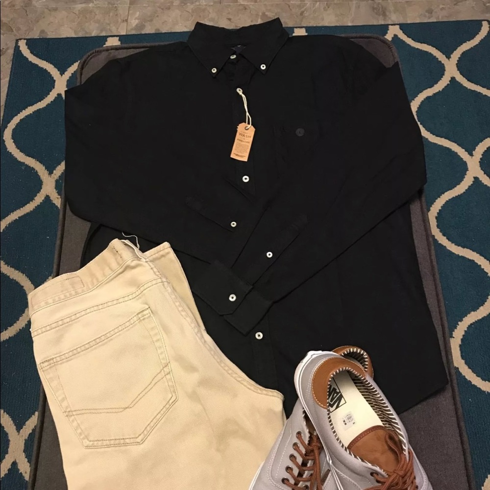 Men’s AE Button Down Shirt